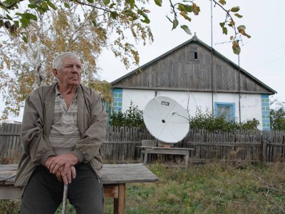 Қостанайдағы 80 жастағы зейнеткер Ресейдегі ғашығына жете алмай отыр.