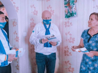 Кандидаттар нақты істер партиясы — «Nur Otan» партиясына дауыс беруге шақырды.