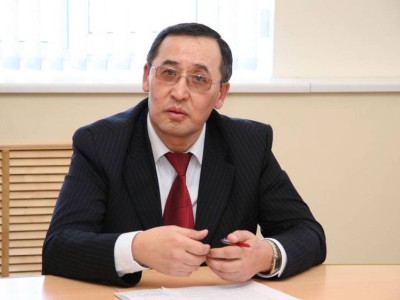 «Бізге екі партия жетіп жатыр».