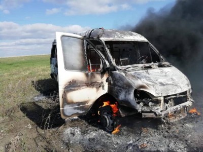 Солтүстік Қазақстанда 11 бала отырған автобус жанып кетті (видео).