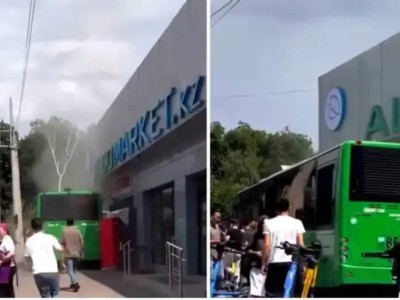 Алматыда автобус дүкенге соғылып бір адам қаза тапты.