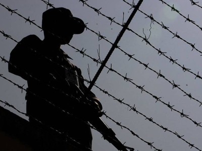 Қарағанды облысында бір сарбаздың басына оқ тиіп қаза тапқан.