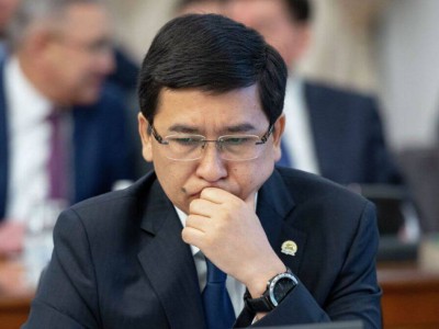 «Аймағамбетов араша түсе алмай отыр».