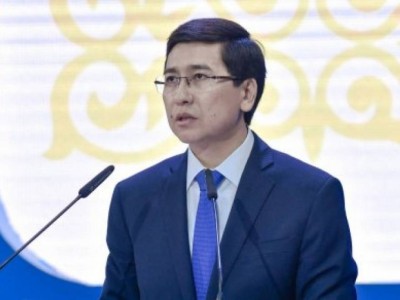 «Ақ жол» партиясы Аймағамбетовке неге шүйлігіп отыр?.
