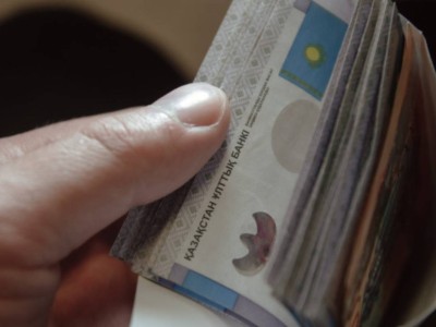 Маңғыстауда бюджет қаржысын жымқырған шенеуніктер қамалды.