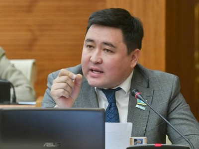 Бюджеттен 775 млн доллар бөлу: Мынау не масқара?.
