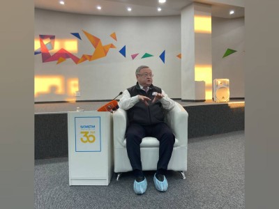Оразалин бар бизнесін әйеліне беріп қойды.