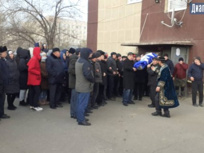 Депутаттың ұлы қағып кеткен оқушы қайтыс болды.