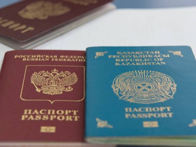 Ресей азаматтығын алған адам Қазақстанда заңсыз адвокаттық қызмет істеп келген.