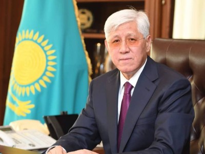 Алматы облысы әкімі «Мұқағалидың алдында» есеп берді.