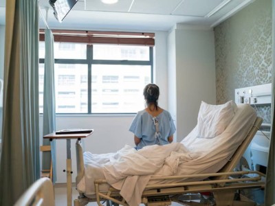 Қазақстан әйелдерінің денсаулыққа көзқарасы: өз бетімен емделу, профилактика және өзекті мәселелер .
