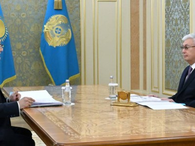 Мемлекет басшысы Абай облысының әкімі Берік Уәлиді қабылдады.
