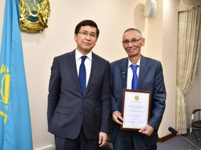 «Аймағамбетов отставкаға кетуі керек».