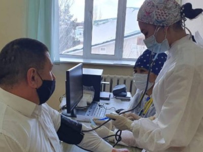 Елордалық ұстаздар екпе алды.