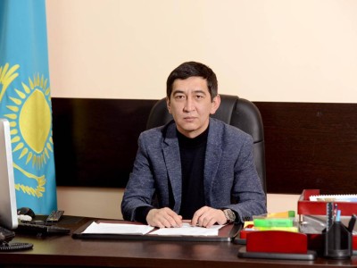Ринат Зайыт Жансұлу Дархамбаеваға бостандық сұрады.