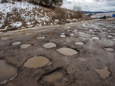 Ақтөбе, Атырау, Батыс Қазақстан — жолдары ең нашар облыстар қатарында.