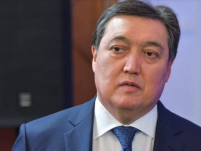 Тоқаев «Нұрлы жер» бағдарламасының проблемасын шешуді Маминге тапсырды.