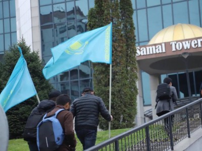 АҚШ-тың Бас консулдығы «Борат-2» фильмін ой еркіндігіне балады.