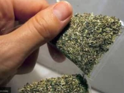 Қостанайда сотталушы изоляторға тік ішегіне «гашиш» салып кірмек болды.