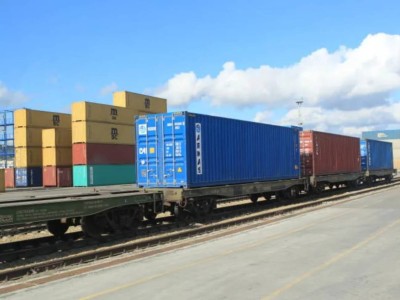 Миллиондап пара алған теміржолшылар ұсталды.