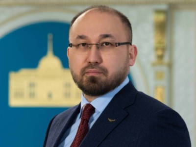 «Халықты үңгірге тықты»: Қоғам белсенділері Абаевтың жауап беруін талап етті.