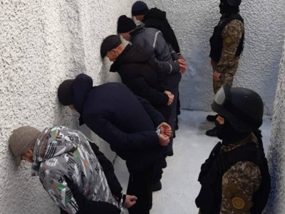 Қарағанды мен Таразда бес адам терроризм күдігімен ұсталды.