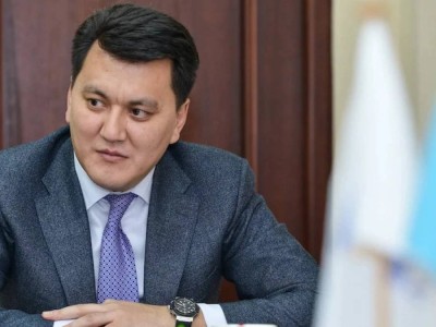 Президенттің кеңесшісі биліктің коронавируспен қалай күресіп жатқанын айтты.