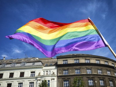 БҰҰ Адам құқығы кеңесі Қазақстанды ЛГБТ насихатына қарсы петицияны қабылдамауға шақырды.