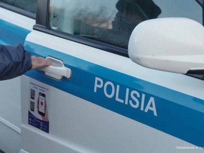 Павлодарда немерелерін велосипедпен қыдыртып жүрген әже қаза тапты.