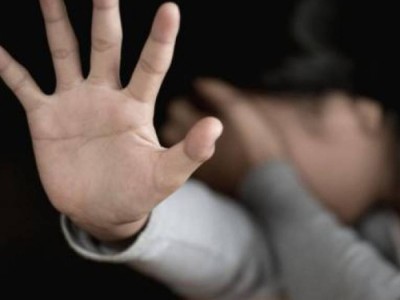 Қостанай облысында ер адам өгей қызын зорлады деген күдікке ілінді.