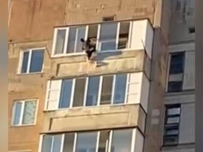 Қарағандыда ер адам суицид жасамақ болды.