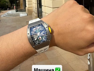 Бейбіт Әлібековтің 270 млн теңге тұратын сағатын ұрлап кетті.