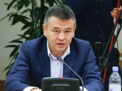 «Халықтың арасында жүрген сауатты адамдар Үкіметке шақырылса жақсы болар еді».
