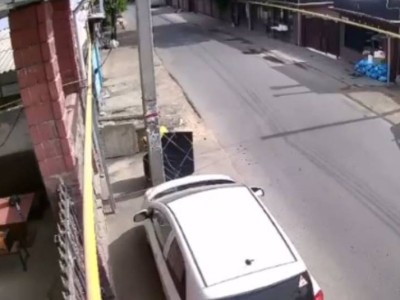 Алматыда үйде жарылыс болды,  үйінді астынан ер адамның мәйіті табылды.