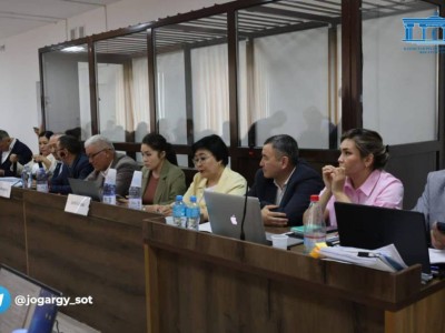 Өзбекстанда келінін зорламақ болған ер адам қамалды.