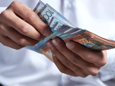 Кез келген қазақстандыққа 1,5 млн теңгеден беріледі.