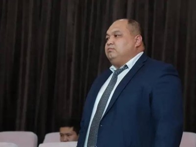 Ақтау қалалық сотының төрағасы алаяқтық ісі бойынша тоғыз жылға сотталды.