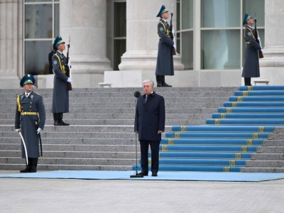 Президент Қазақстан халқын Республика күнімен құттықтады.