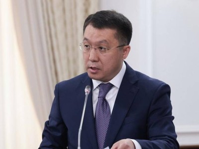 Тоқаевтан сөз естіген Көлік министрі де орнынан кетті.