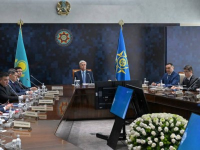 Мемлекет басшысы Ұлттық қауіпсіздік комитетінің басшылық құрамымен жиын өткізді.