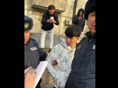 Жаңа адамдар бірден екі әлеуетті педофилді әшкереледі.