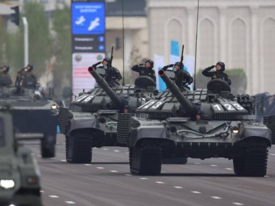 Астанадағы парадқа кімдер қатысады?.