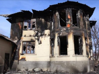 Сапарбаев экс-министрді Мәдениет үйіне кіргізбеді.