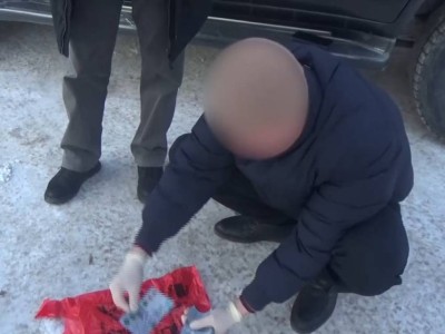 Департамент басшысы 1 млн теңге көлемінде пара алды деген күдікке ілінді.
