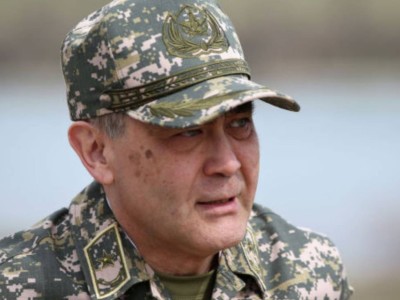 Ермекбаев өзін отставкаға жіберуді сұрады.