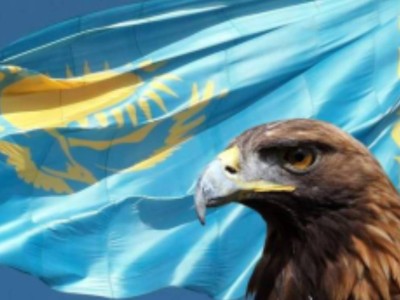 Мемлекет басшысы рәміздер күнімен құттықтады.