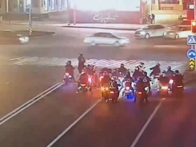 Шымкентте жолда ойран салған 18 мопед жүргізушісі жазаға тартылды.