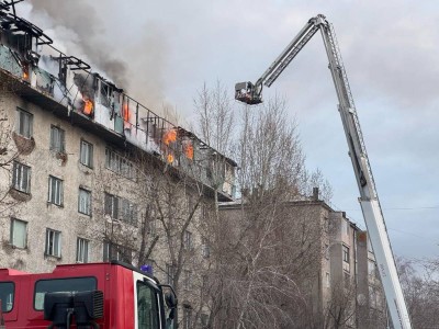Елордада жатақхана өртке оранды.