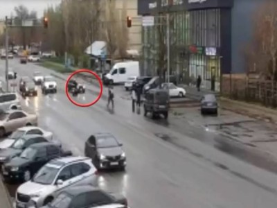 Жүргізуші куәлігі жоқ ер адам полициядан қашпақ болды.