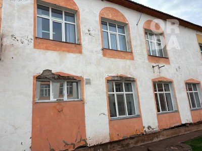 Меркеде жер сілкінісінен кейін балабақша жабылды.